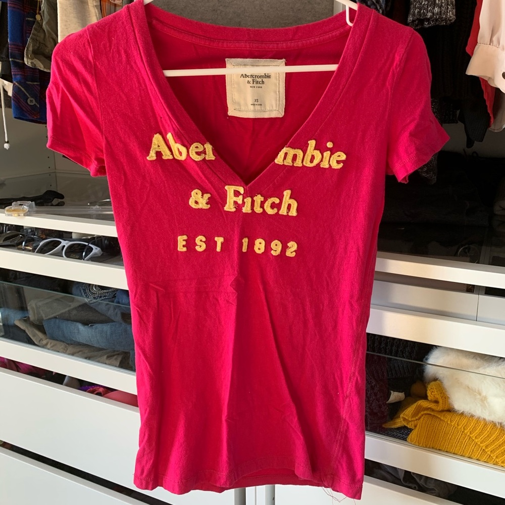 Abercrombie & Fitch TShirt XS